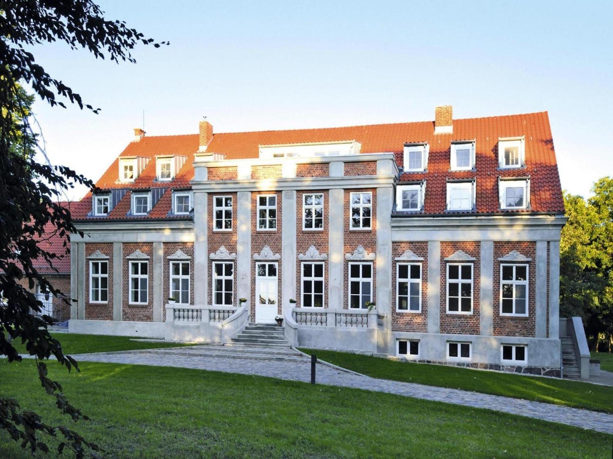 Gutshaus Zicker In Garz Villa Garz  Eksteriør billede